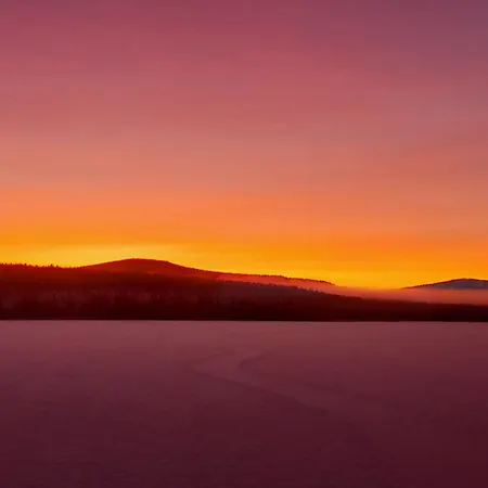 Aurora Hut Salla Вилла Tikkala